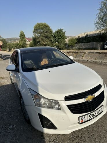 шины на нивы: Chevrolet Cruze: 2014 г., 1.6 л, Механика, Бензин, Седан