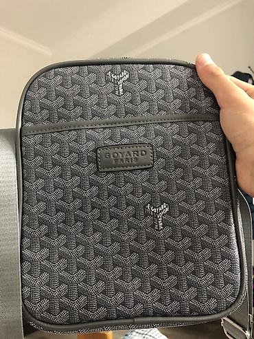 Барсетка Goyard - Модель: компактная кросс‑боди/мессенджер - Цвет