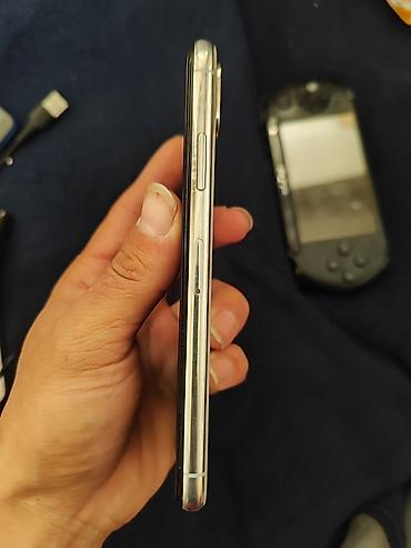 iphone 10 xs max: IPhone X, серебристый в не робочем состоянии корпус в идеальном — 2