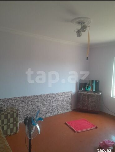qara qarayevdə 3 otaqlı evlər: 3 комнаты, 144 м², Средний ремонт
