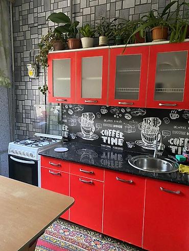 карабалтах: 3 комнаты, 60 м², 105 серия, 1 этаж — 1