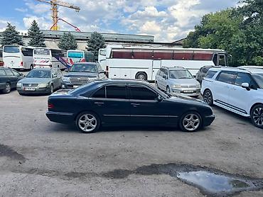 e klass: Mercedes-Benz E-Class: 2001 г., 4.3 л, Автомат, Бензин, Седан — 2