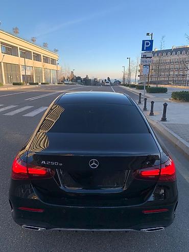 azsamand 2023: Mercedes-Benz A-Class: 1.4 l | 2023 il Sedan — 2