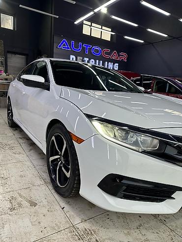 Honda: Honda Civic: 2017 г., Седан — 2