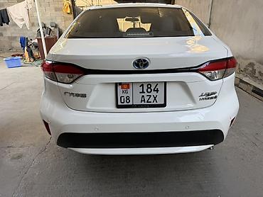 lexus rx 350 2010: Toyota Levin: 2021 г., 1.8 л, Вариатор, Гибрид, Седан — 4