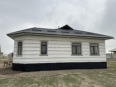 Продажа коттеджей и домов: Баш-булакта 4 комната уй сатылат ! 95м2 Жеринин аянты: 5 сотых — 1