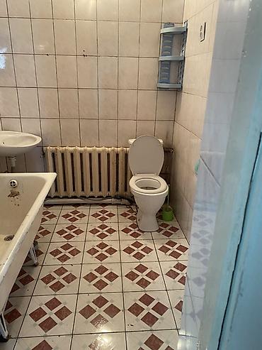 Продажа коттеджей и домов: Дом с большим крытым двором и отдельным въездом через распашные — 11