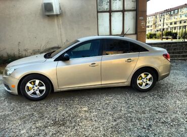 Chevrolet: Chevrolet Cruze: 1.4 l | 2011 il 212400 km Sedan — 5