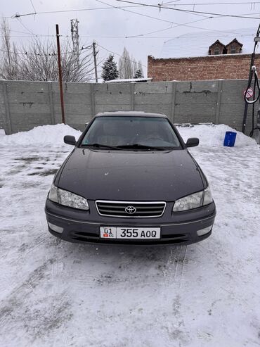 Toyota: Toyota Camry: 2001 г., 3 л, Автомат, Газ, Седан