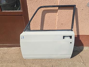 Auto delovi: Vrata prednja leva Lada 2107 Riva,2104 Karavan,2105 br.1 U beloj boji — 1