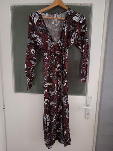 haljina wednesday: M (EU 38), bоја - Bordo, Drugi stil, Dugih rukava