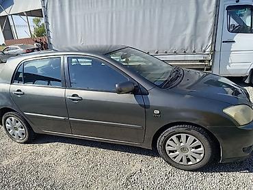 terrano 2: Toyota Corolla: 2003 г., 1.6 л, Механика, Бензин, Хэтчбэк — 3