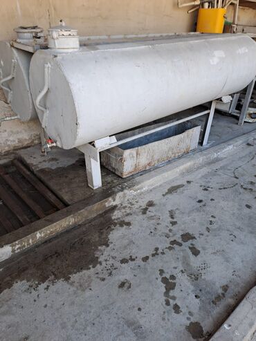 цистерна емкость: Емкости под воду по 500 литров, 6500 каждая, г.Балыкчы, тел