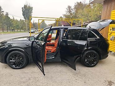 Lixiang: Lixiang L7: 2023 г., 1.5 л, Вариатор, Гибрид, Кроссовер — 2