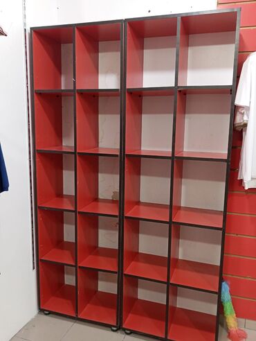 Rəf vitrinləri: Mağaza üçün mebel dəsti - Rəng: qırmızı (qara kənar haşiyələr) - — 1