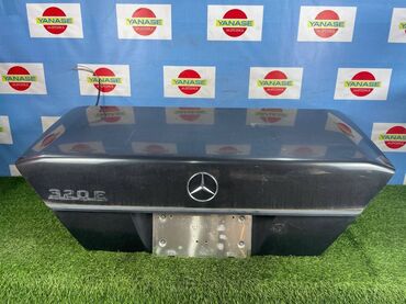 мерс e500: Крышка багажника Mercedes-Benz