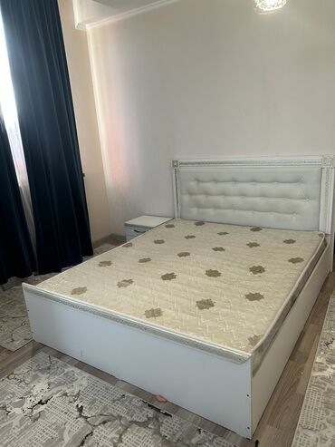 матрас на 2 спальную кровать: Спальный гарнитур, Двуспальная кровать, Комод, Тумба, цвет - Белый