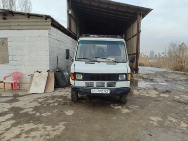 муссо санг енг: Легкий грузовик, Mercedes-Benz, Стандарт, 2 т, Б/у