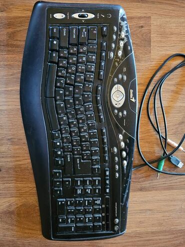 Klaviaturalar: Klaviatura Genius Ergo Media 700. USB+PS/2, erqonomik, Multimedia 36