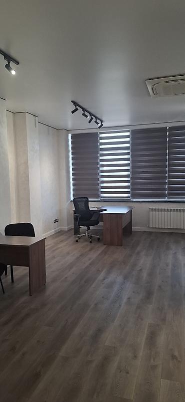 офис мебель: Аренда офисов, 52 м², В жилом комплексе, 1 линия, С системой безопасности — 7