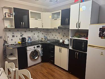 Metbex mebeli satılır 2x2.40 tek mebel satılır.Qiymət 350 azn.Ünvan lalafo.az -da Metbex mebeli satılır 2x2.40 tek mebel satılır.Qiymət 350 azn.Ünvan
