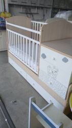 аренда кровать: Манеж-кровать, Новый, С комодом, Дерево