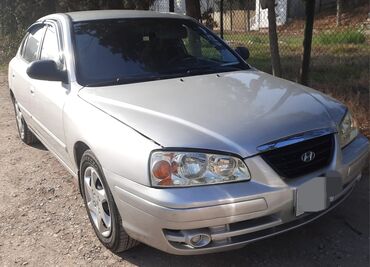 Hyundai: Hyundai Elantra: 1.6 l | 2004 il Sedan — 1
