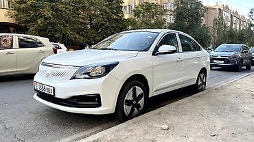 aeolus e70: Dongfeng : 2025 г., Автомат, Электромобиль, Седан — 1