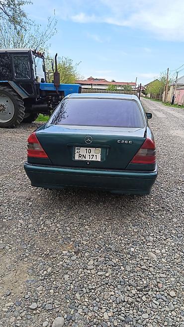 raf 4: Mercedes-Benz C 280: 2.8 l | 1993 il Sedan — 6