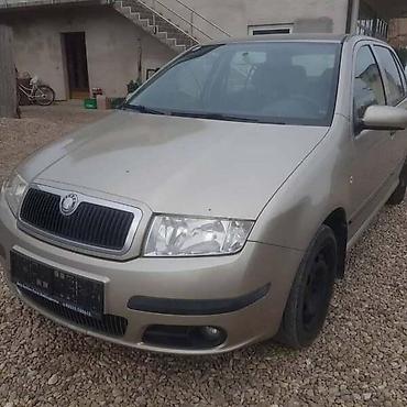 b6 204: ŠKODA FABIA 1.9TDI - KOMPLETAN AUTO U DELOVIMA | U ponudi sve vrste — 2
