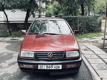 Продажа авто: Volkswagen Vento: 1992 г., 1.8 л, Механика, Бензин, Седан — 3