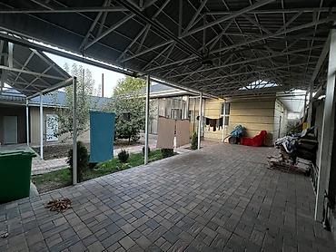 Үйлөрдү сатуу: 4 бөлмө, 154 м², 4 соток, Бишкек, Менчик ээси — 5