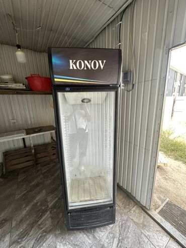 для холодильника: Холодильный шкаф Konov с прозрачной дверцей, не рабочий
