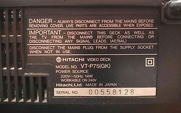 kaset calar: Hitachi VT-P75(GK) video maqnitofon - Model: Hitachi Video Deck — 4