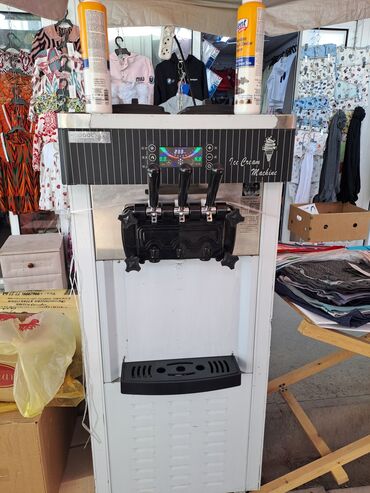 бургер аппарат: Профессиональный аппарат для мягкого мороженого (Ice Cream Machine)