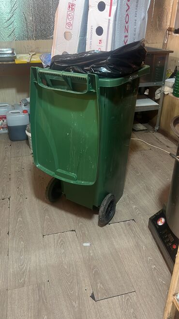 посуда деревянная купить: Мусорный бак 3000 сом Пицца печь 17000 сом Холадильник 15000 сом