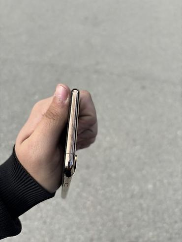 xs barter: IPhone Xs, Qızılı, Simsiz şarj — 9