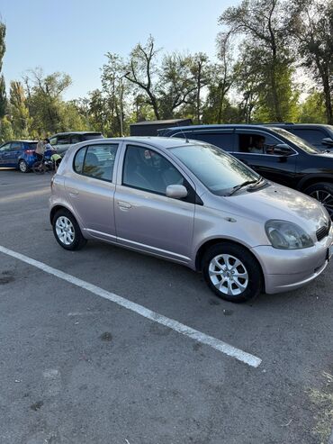 где купить машину дешевле: Toyota Vitz: 2001 г., 1 л, Автомат, Бензин, Хэтчбэк