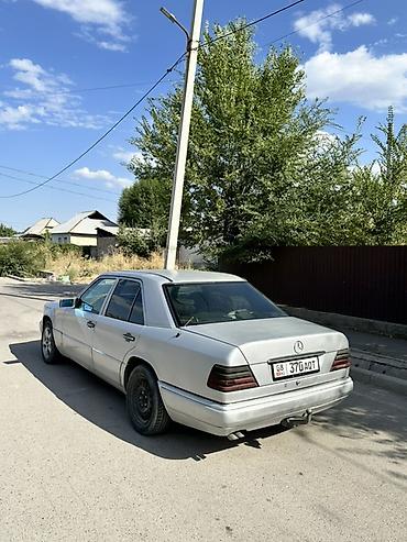 бампер 124: Mercedes-Benz W124: 1995 г., Седан — 3