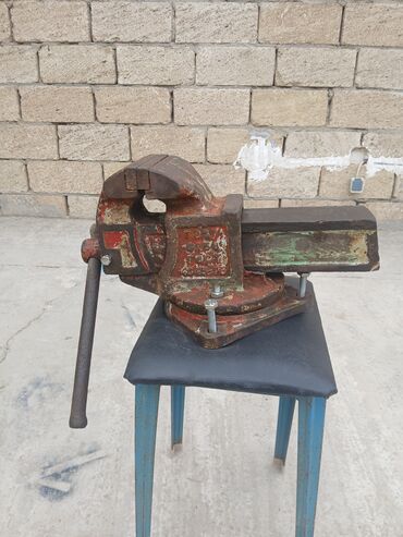İşlənmiş Məngənələr, Ünvandan götürmə