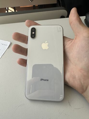 Apple iPhone: IPhone X, Б/у, 64 ГБ, Белый, Чехол, 100 %