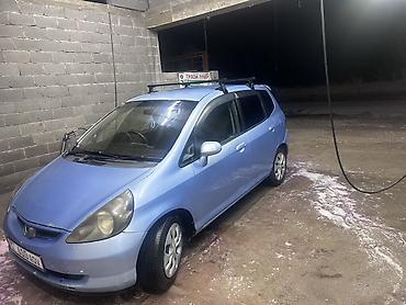 толка алмашам: Honda Fit: 2002 г., 1.5 л, Вариатор, Бензин, Хэтчбэк — 2