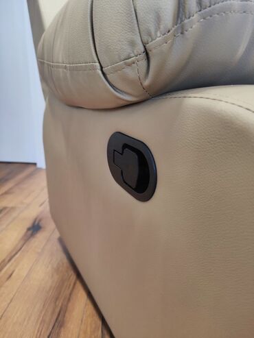 Kreslolar: Yeni, Kreslo-kravat, Kredit var, Şəhərdaxili pulsuz çatdırılma — 14