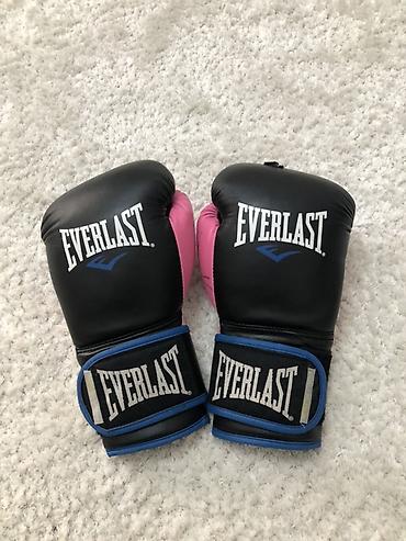 Перчатки: Боксерские перчатки Everlast Powerlock(подпись: ЕМЕЛЬЯНЕНКО) - — 1