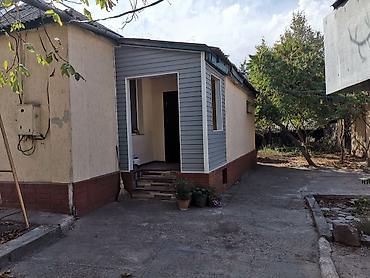 Продажа коттеджей и домов: Продается Дом в Кара-балте. Участок 7 соток. Квадратный — 10