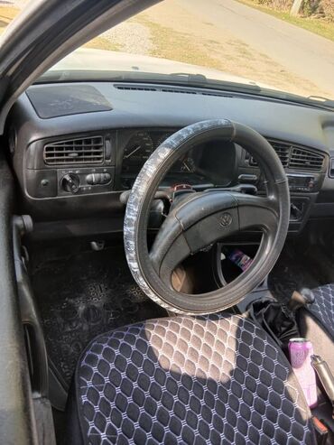 бак для бензина: Volkswagen Golf: 1994 г., 1.4 л, Механика
