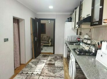 qelebe residence ev satilir: Баку, 2 комнаты, Вторичка, 50 м²