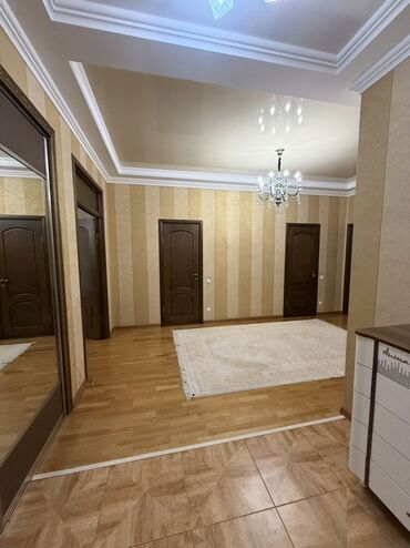 4 комнаты, 130 м², Элитка, 8 этаж, Евроремонт