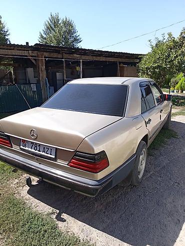 Продажа авто: Mercedes-Benz W124: 1989 г., 2.3 л, Механика, Бензин, Седан — 4