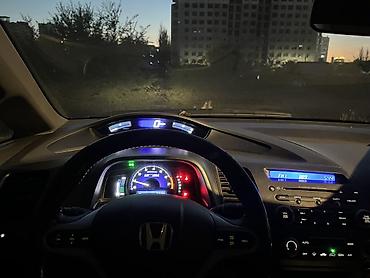 bme e39: Honda Civic: 2008 г., 1.3 л, Автомат, Гибрид, Седан — 8